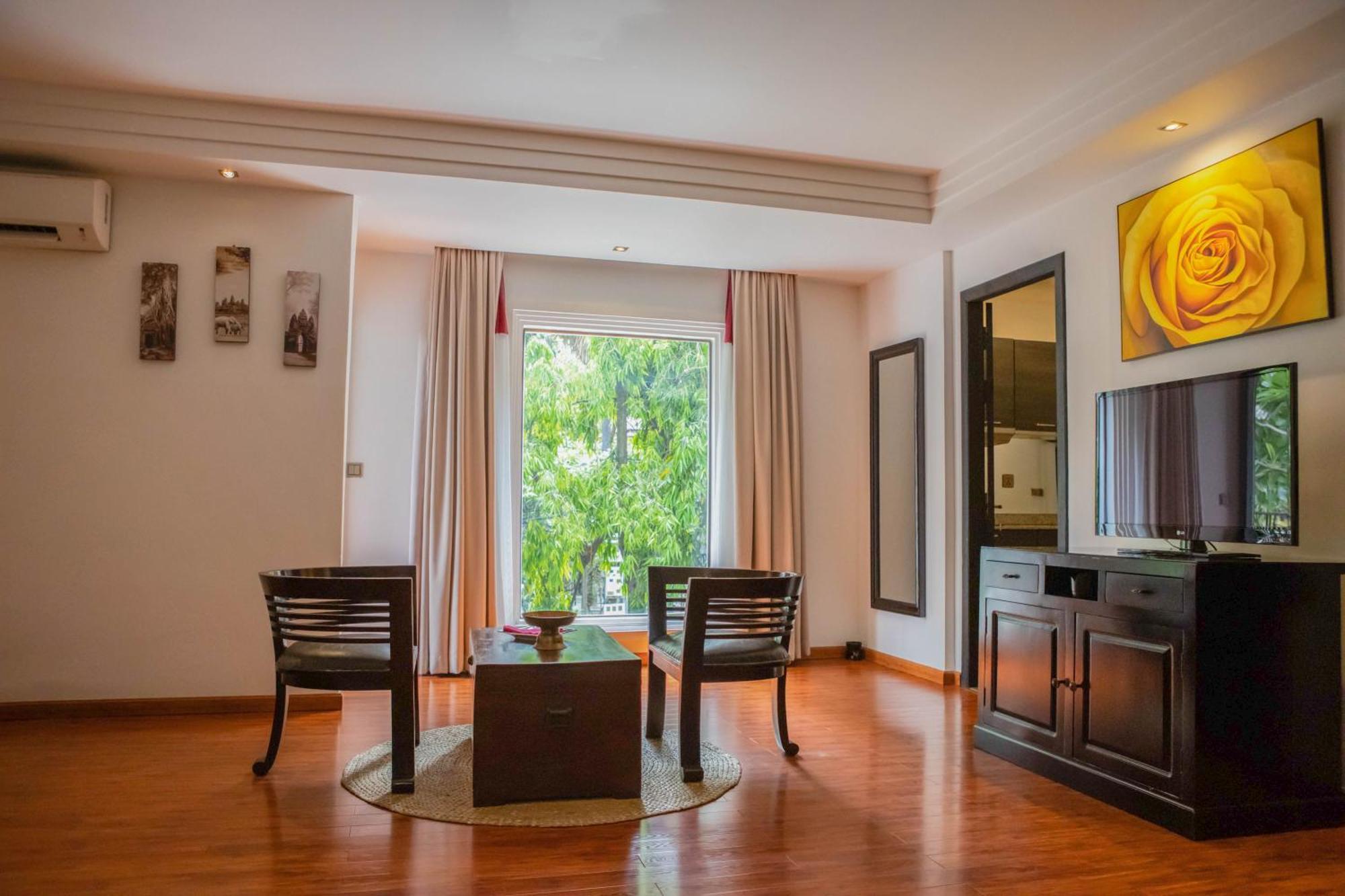 La Rose Suites Phnom Penh Exterior foto