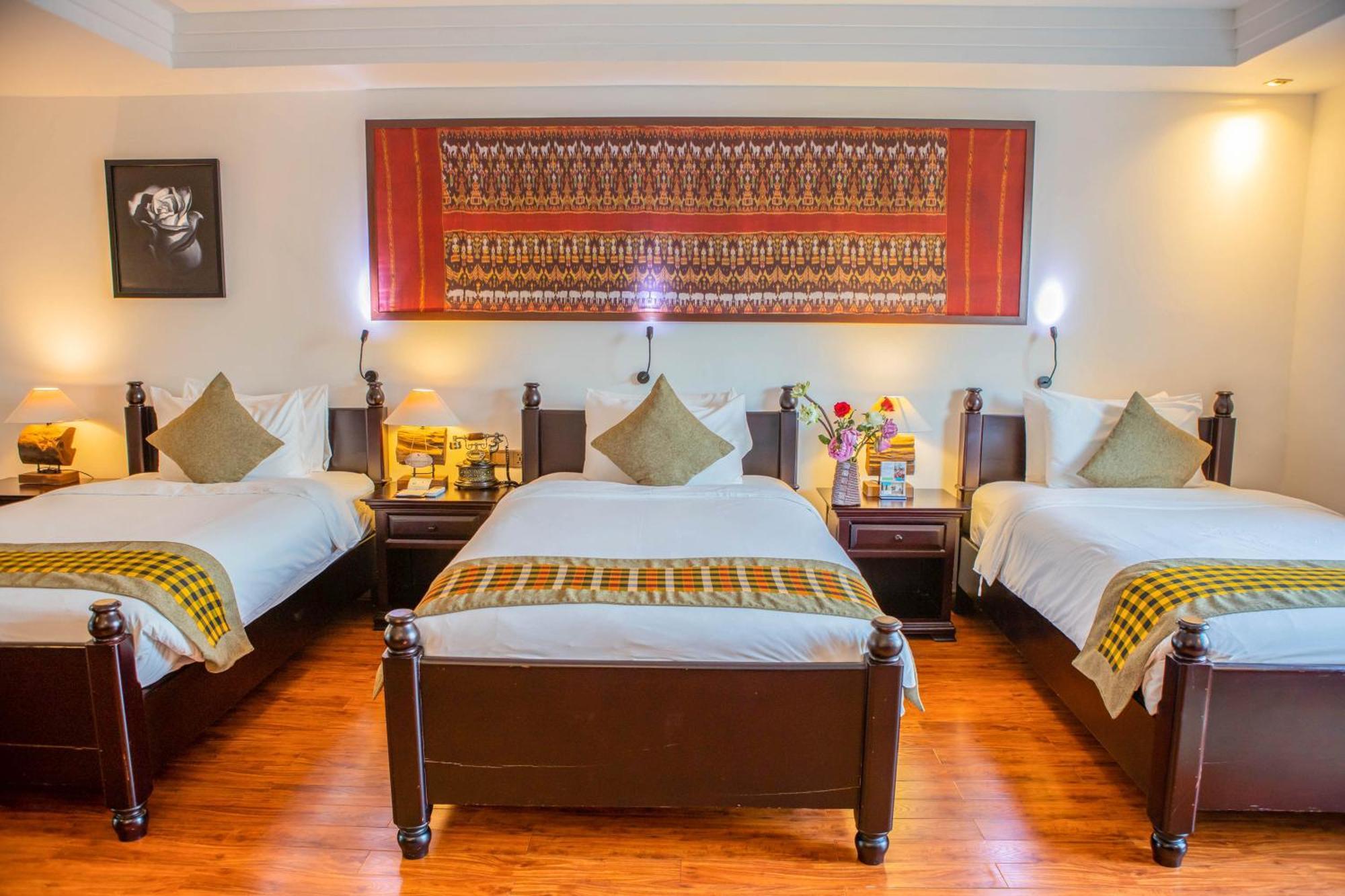 La Rose Suites Phnom Penh Exterior foto